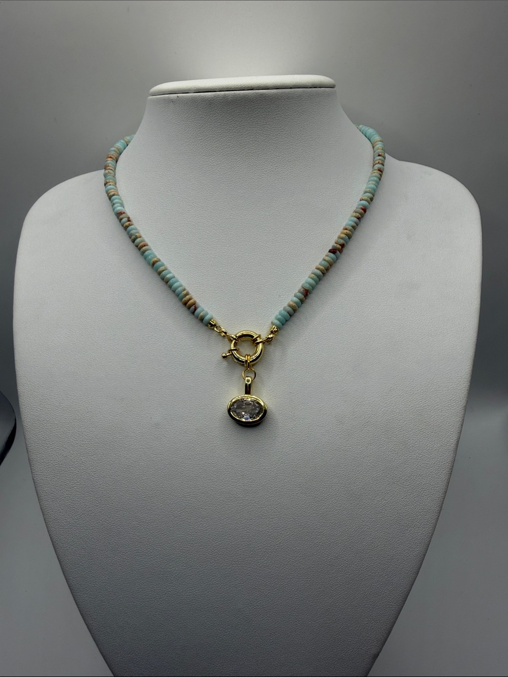 071. Turquoise Beaded Crystal Drop Pendant Necklace with Gold Accent 16”